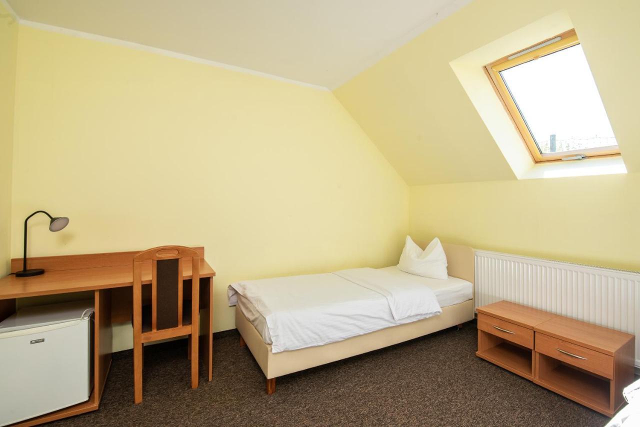 Nad Brzegiem Baltyku Hotel Sarbinowo Luaran gambar