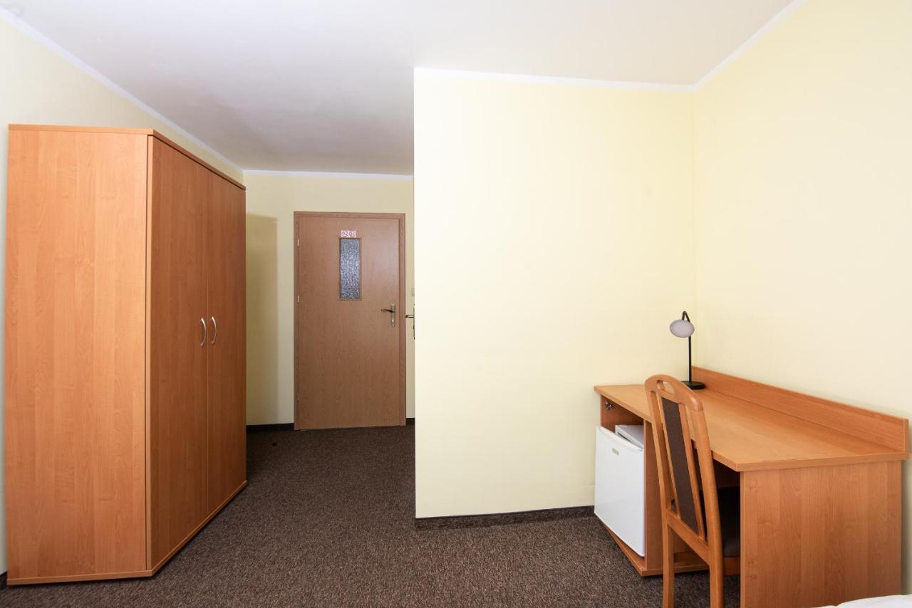 Nad Brzegiem Baltyku Hotel Sarbinowo Luaran gambar
